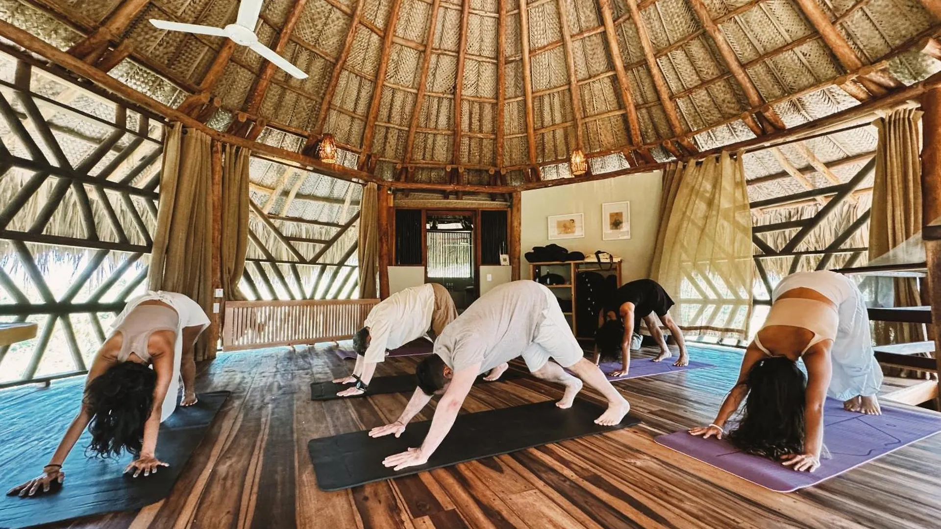 Hotel Senda Loto Retreat Meditation Yoga Santa Marta