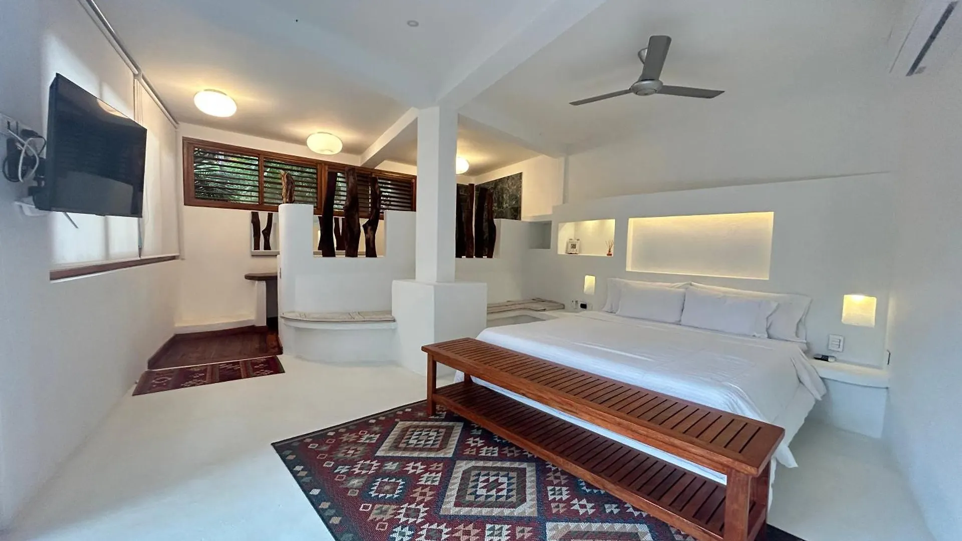 Hotel Senda Loto Retreat Meditation Yoga El Zaino