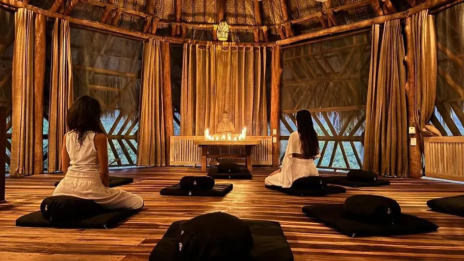 Senda Loto Retreat Meditation Yoga El Zaino